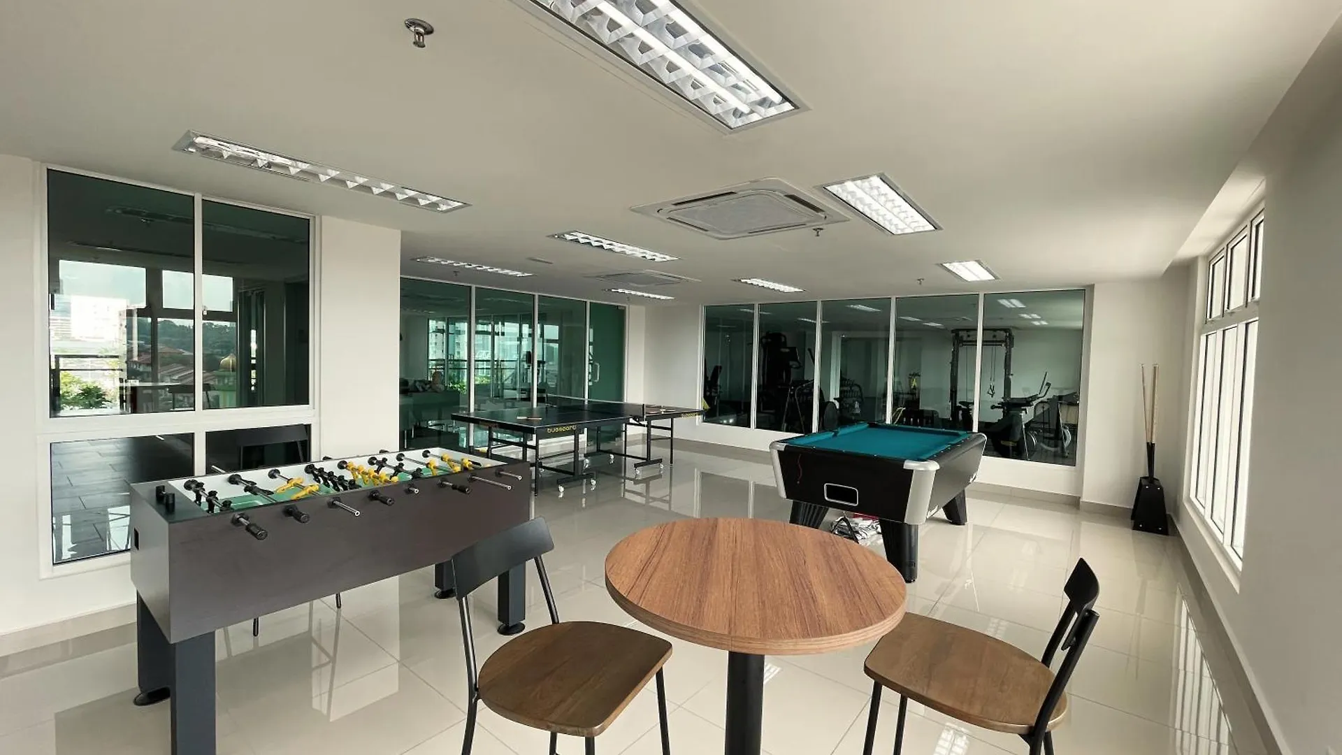 121 Residences By The Homez Near One Utama, Starling Mall, Atria Petaling Jaya Malaysia