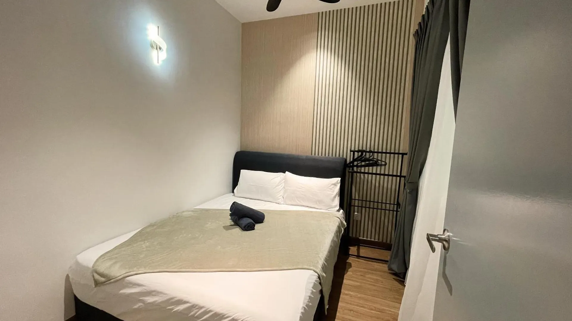 121 Residences By The Homez Near One Utama, Starling Mall, Atria Petaling Jaya Apartment