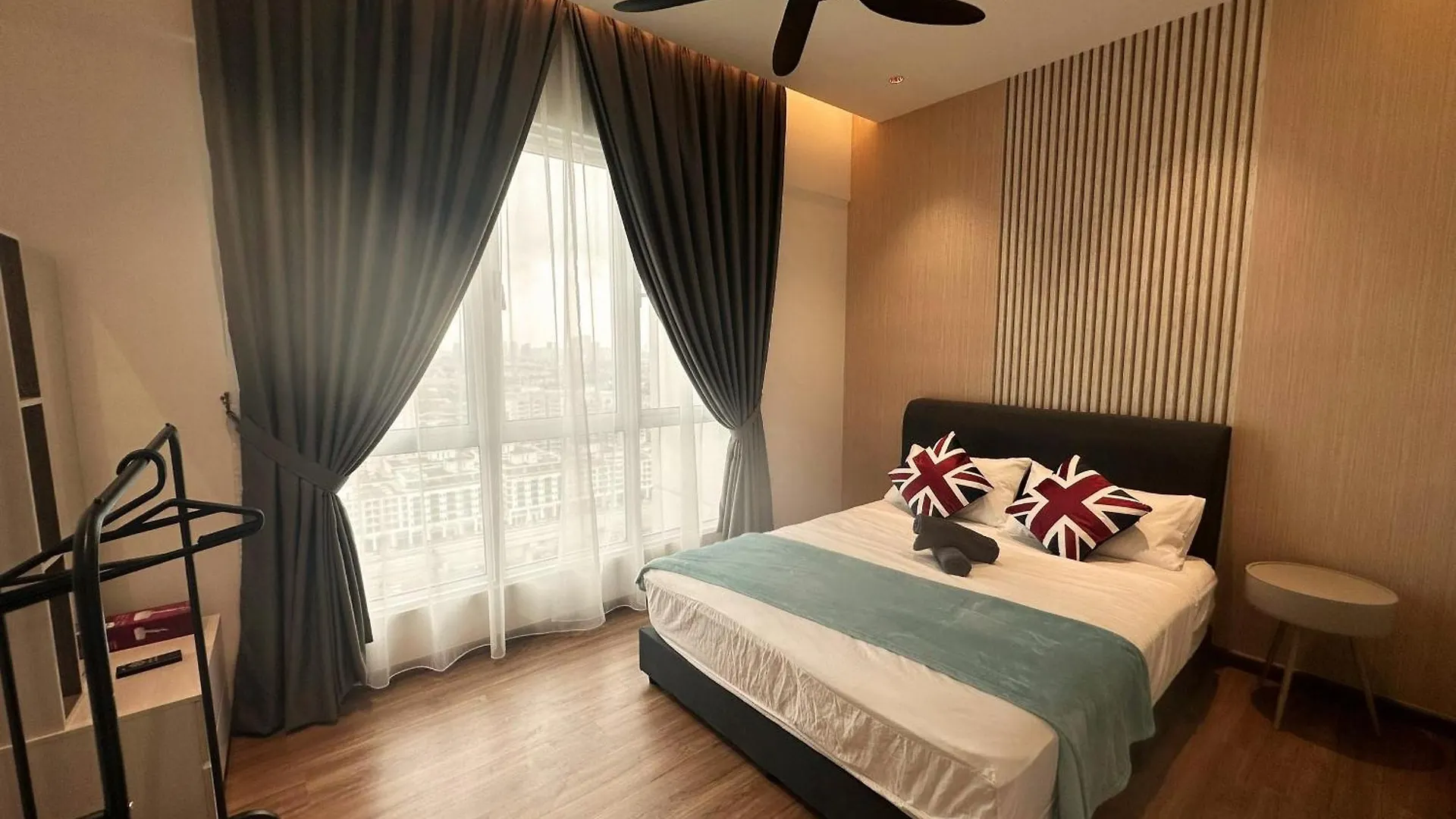 121 Residences By The Homez Near One Utama, Starling Mall, Atria Petaling Jaya Apartment