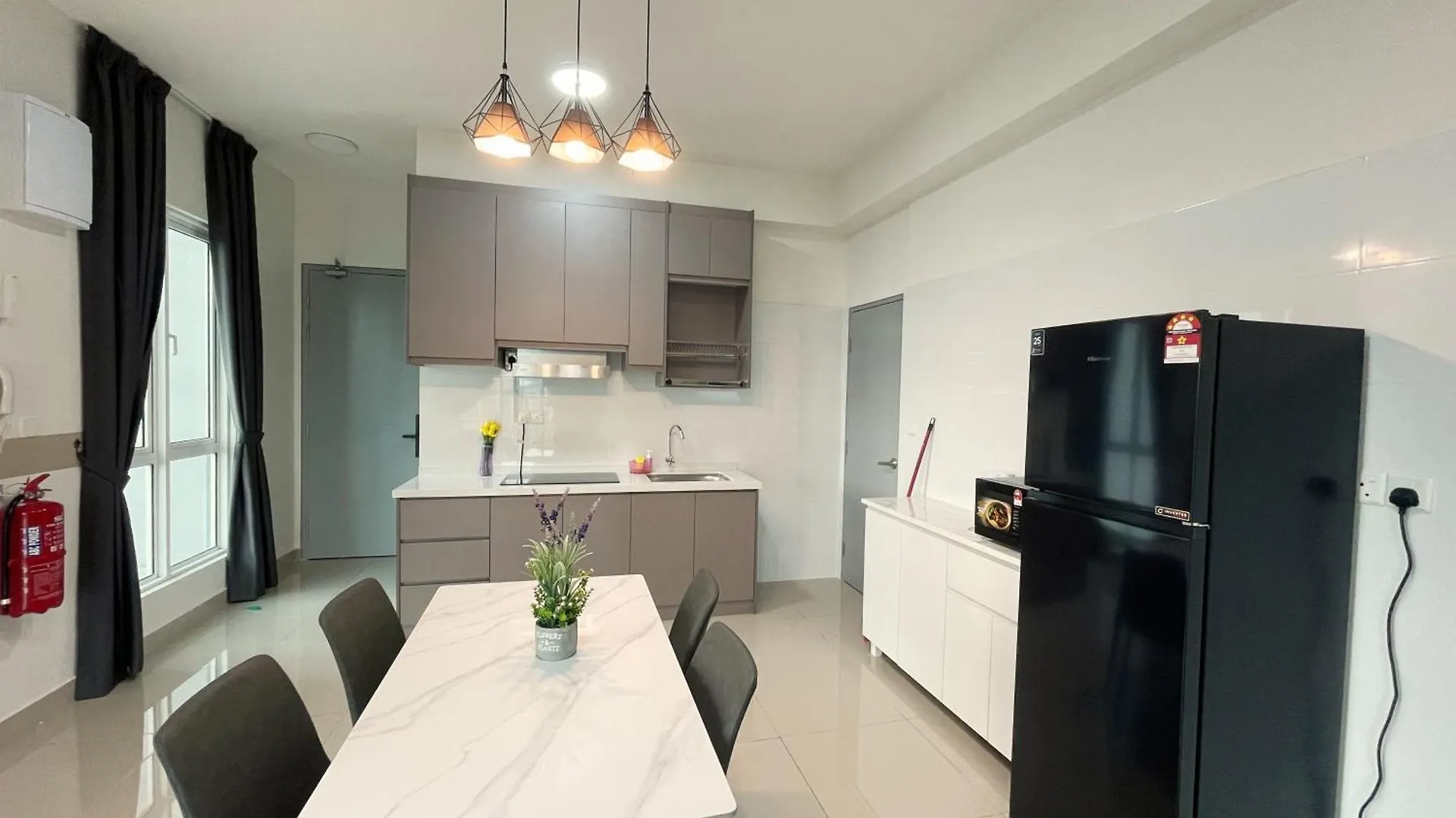 121 Residences By The Homez Near One Utama, Starling Mall, Atria Petaling Jaya 0*,  Malaysia